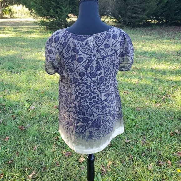 Floral pattern earth tones sheer top - size 6 - Picture 4 of 7
